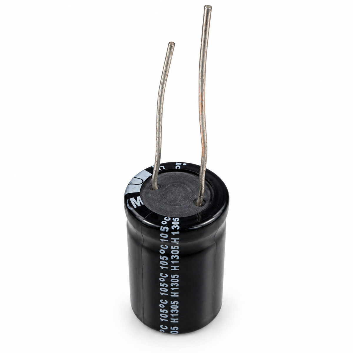 4700 µF 25V Aluminum Electrolytic Capacitor